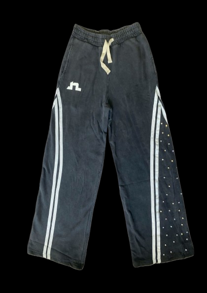 BLACK WASHED SWEETPANTS NWRXRHINESTONES